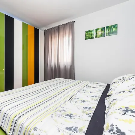 Cave Apartman